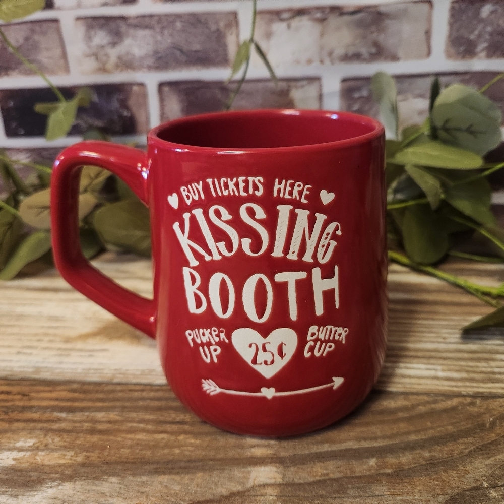 Fig & Fern Red White Kissing Booth Valentine Coffee Mug